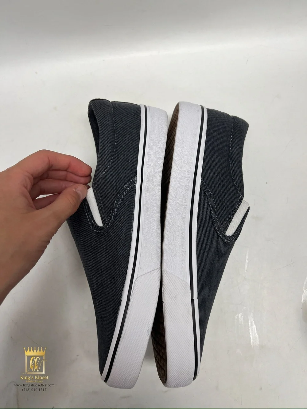 No boundaries sneakers
